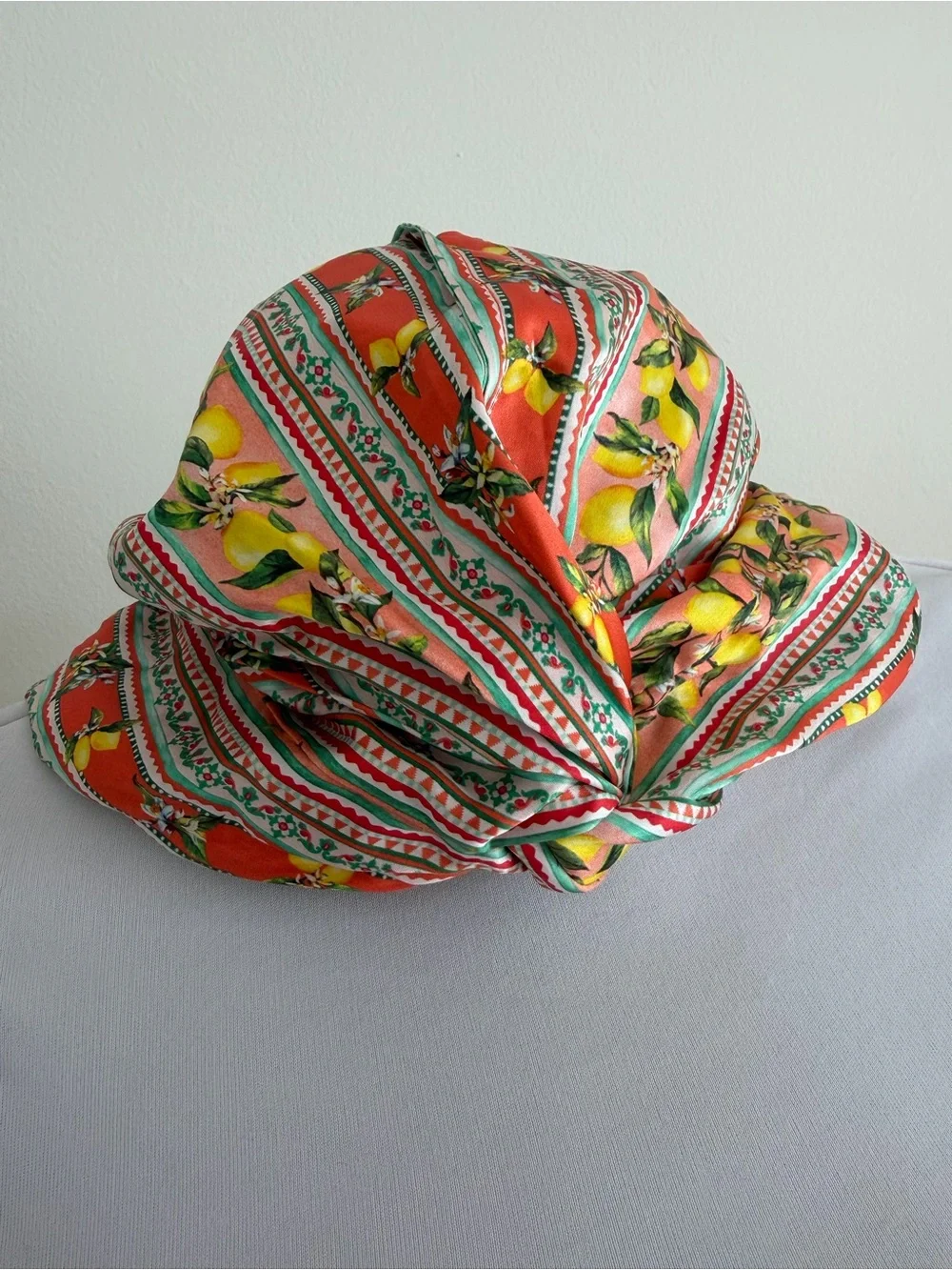 SLIP Pure Silk Turban - Portofino Print Lemon Motif - NEW